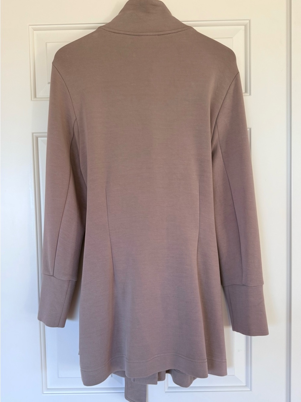 Varley Doublesoft Tie Waist Anset Jacket Taupe - Picture 3 of 7